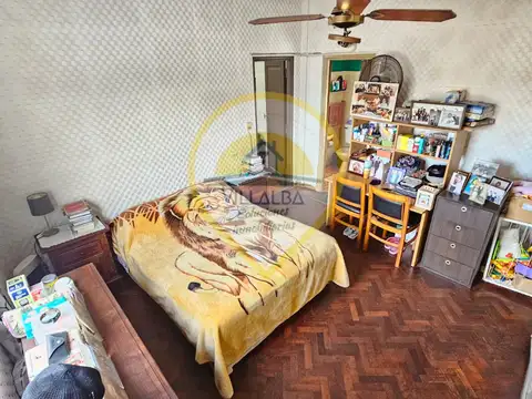 Tipo PH 3 ambientes + terraza propia con parrilla. Sin expensas.(2do por escalera)- PARA ESCRITURAR YA  