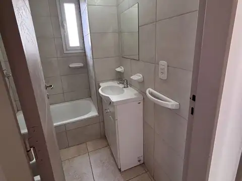 Departamento en Alquiler en Mendoza, $ 690.000