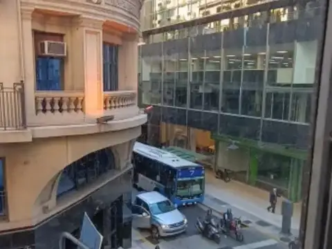 Oficina en Venta 40 años