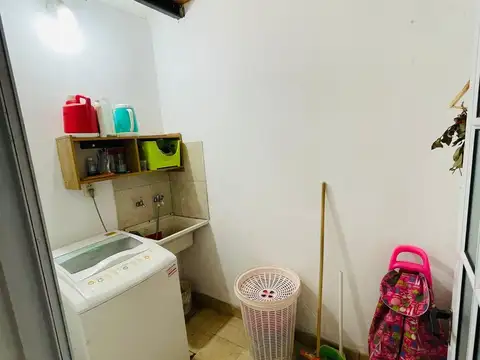 Hermosa casa pasos del Hospital de niños!