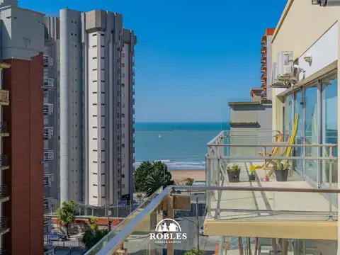 Departamento en el excelente y exclusivo entorno del barrio Playa Grande.