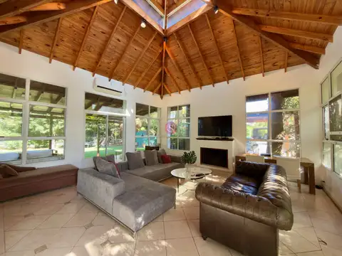 Casa en Venta al Este