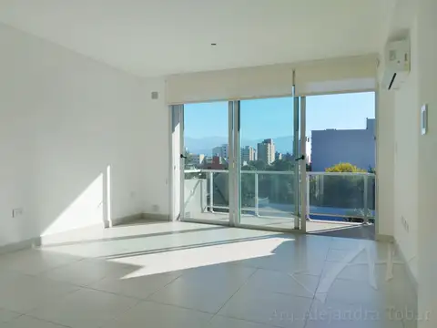 Dpto un dormitorio, con balcón y vistas