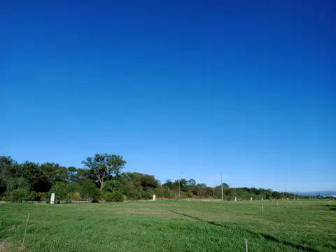 Terreno en Venta en Bicentenario, USD 6.999