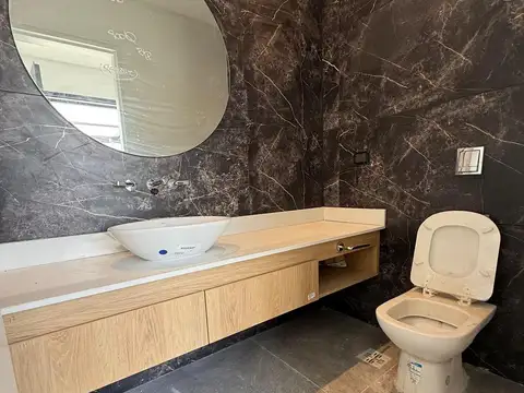 Casa en Venta al Este
