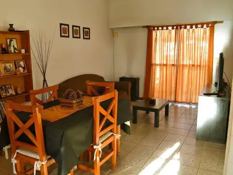 Depto Tipo Casa en Venta 15 años