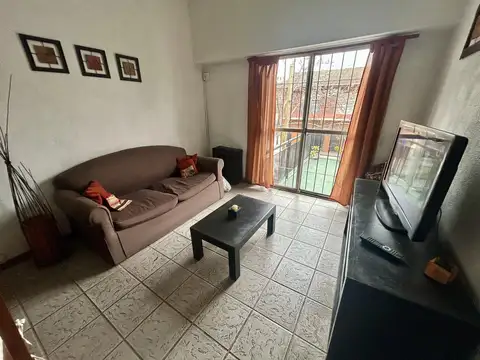 Depto Tipo Casa en Venta en Villa Ballester, USD 90.000