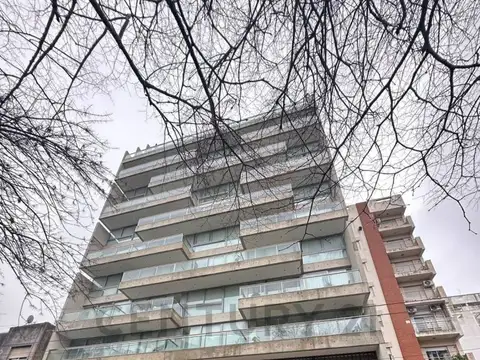 56 900, Piso 1
