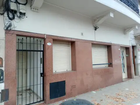 PH 3 AMBIENTES CON ENTRADA INDEPENDIENTE Y BAJAS EXPENSAS – VILLA LURO