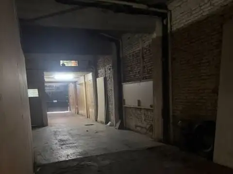 9 de julio 4700 , Piso 0