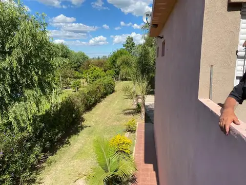 Canal Irigoyen, Isla Talavera