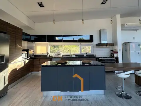 Casa en Alquiler en La Arbolada, USD 2.800