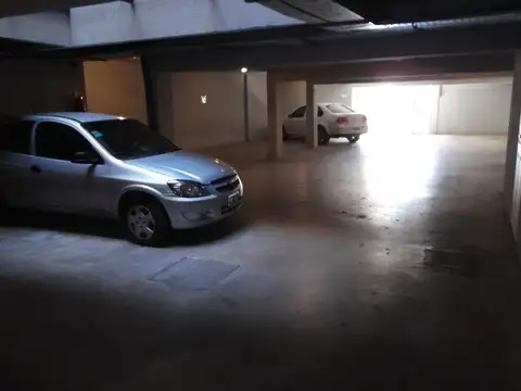 2 AMBIENTES - EXCELENTE UBICACIÓN - ESCUCHA OFERTAS