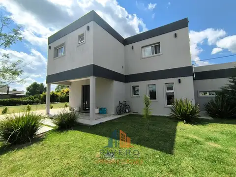 Casa en Venta de 4 dormitorios