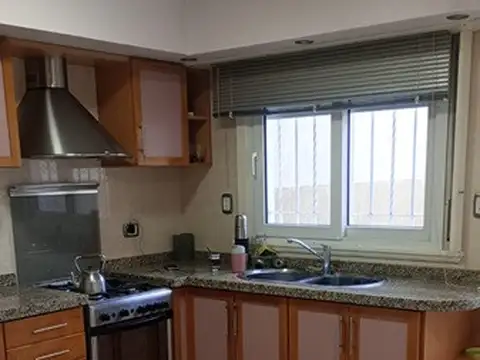 Depto Tipo Casa en Venta 18 años