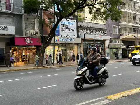 Avenida Corrientes 4700