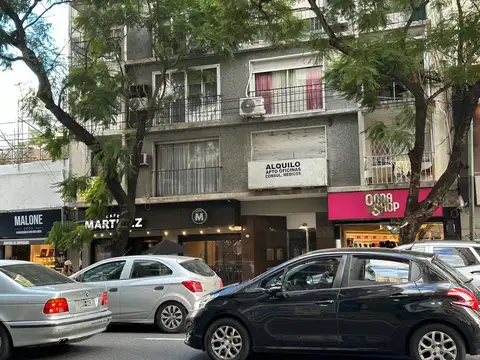 Local en Venta 60 años