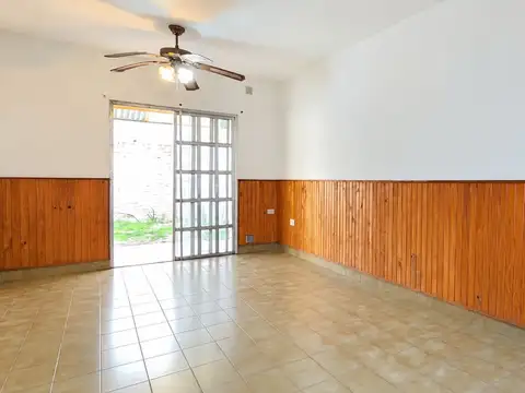 Depto Tipo Casa en Venta con 1 cocheras