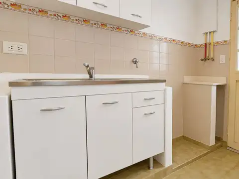 Depto Tipo Casa en Venta de 3 ambientes