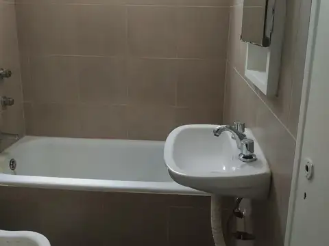 Departamento 2 ambientes con 2 baños