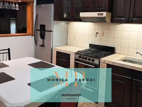 Casa 3 ambientes con 2 baños
