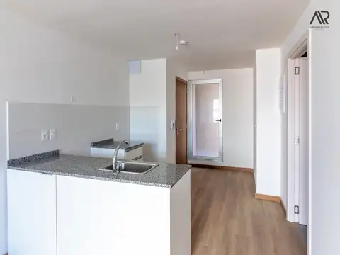 Alquiler de apartamento de 1 dormitorio en Barrio Sur. Con terraza y patio!