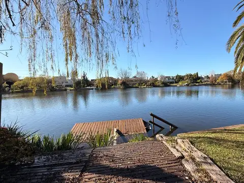 Casa en Venta en Los Ombúes, USD 650.000