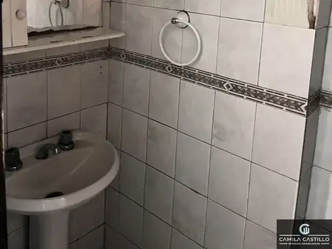 Local comercial en alquiler ubicado en Villa Luro