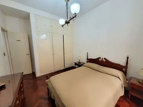 Nicolás Repetto 100, Piso 4