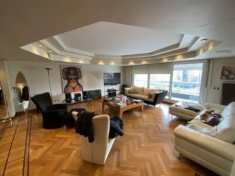Departamento en Venta de 5 ambientes