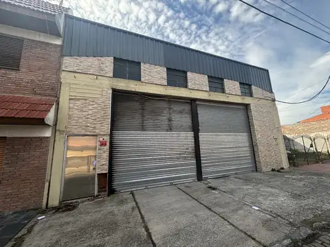 Galpon en Alquiler en Remedios de Escalada, $ 2.000.000