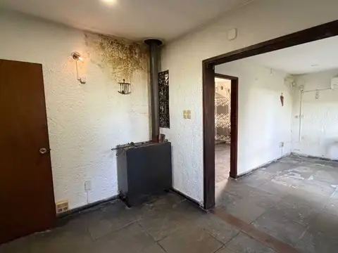 Casa en Venta con 6 cocheras