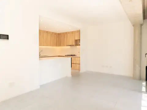 Navarro 3500, Piso 1