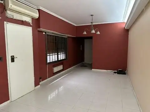 Casa en Venta en inmejorable zona de Adrogué