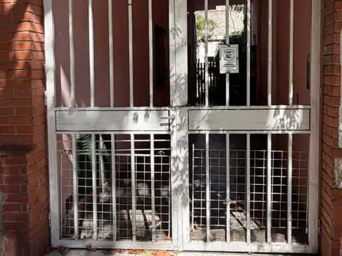Depto Tipo Casa en Venta de 5 ambientes