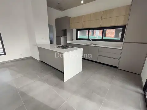 Casa  en Venta en Prados del Oeste, Moreno