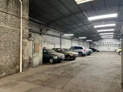 VETA  Cochera- Galpon Centrico