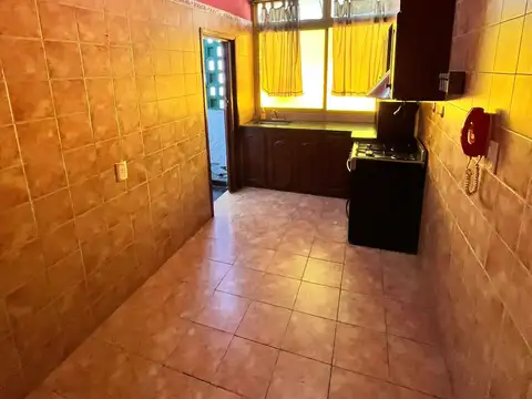 Departamento en Alquiler en Flores, $ 800.000