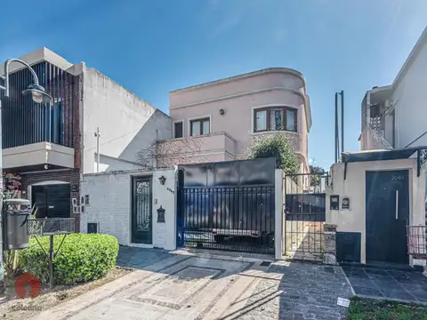 Depto Tipo Casa en Venta con 1 cocheras
