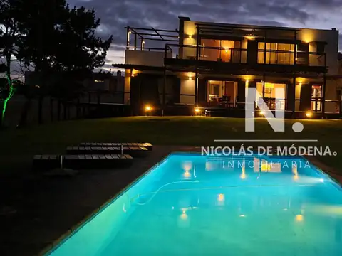 Casa en Alquiler Temporal de 4 dormitorios