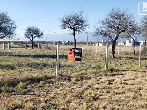Terreno en Venta en Solares Del Valle, USD 23.000