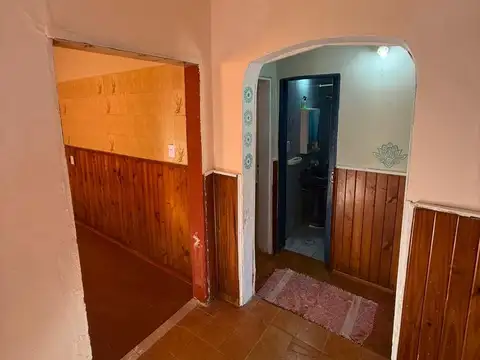 Casa en Venta en Garin, USD 45.000