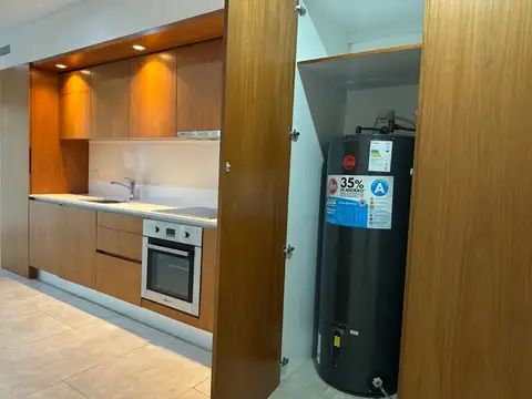 Oficina en Alquiler en Retiro, USD 900