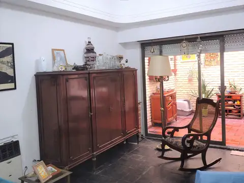 Depto Tipo Casa en Venta de 5 ambientes