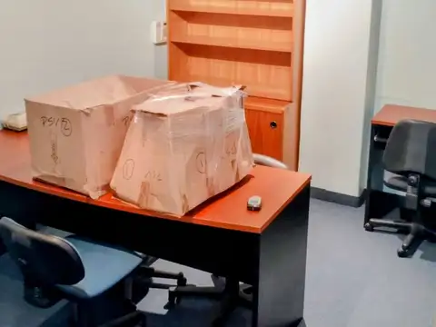 Venta de importante Oficina en Microcentro