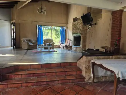 Casa en Alquiler Temporal con 1 cochera