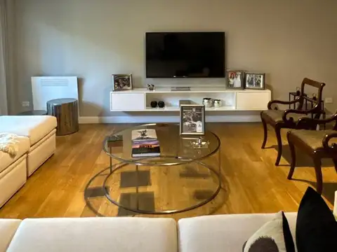 Departamento en Venta de 5 ambientes
