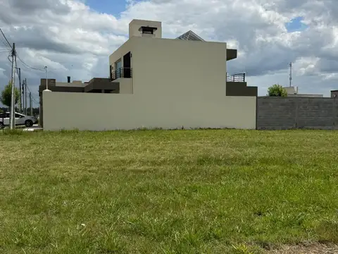 Terreno en Venta, FOS 0,6