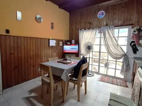 Venta PH en Banfield centro 3 amb