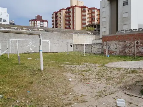 Moderno Hotel en venta a metros de la playa San Bernardo